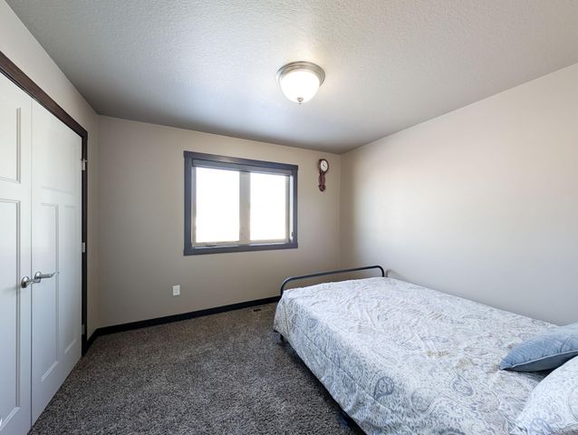 6810 24 Street S, Fargo, ND 58104