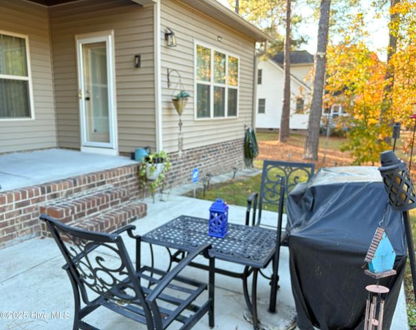 3928 Niagara-Carthage Road, Whispering Pines, NC 28327