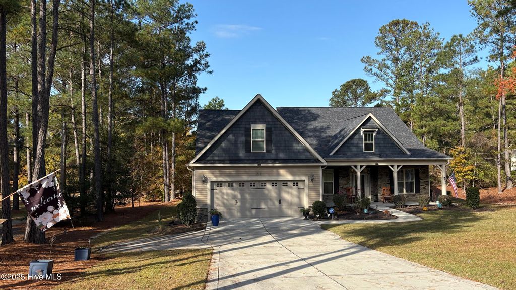 3928 Niagara-Carthage Road, Whispering Pines, NC 28327