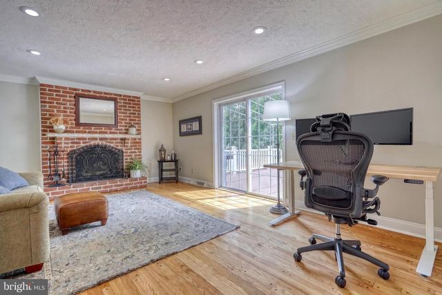 805 CORTLEIGH DR, York, PA 17402