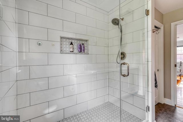 805 CORTLEIGH DR, York, PA 17402