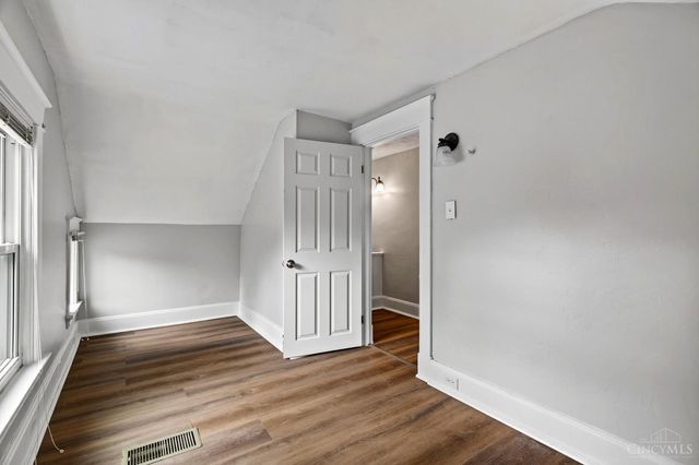 2731 Lawndale Avenue, Cincinnati, OH 45212