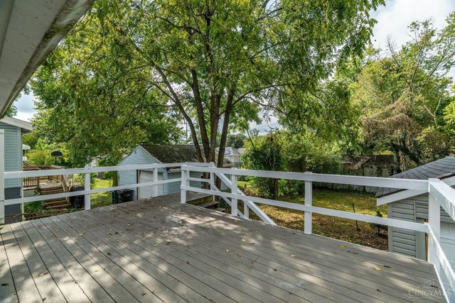 2731 Lawndale Avenue, Cincinnati, OH 45212