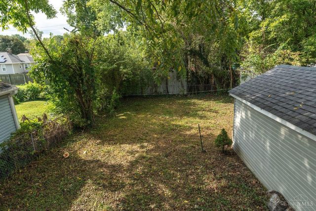 2731 Lawndale Avenue, Cincinnati, OH 45212