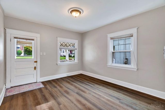 2731 Lawndale Avenue, Cincinnati, OH 45212