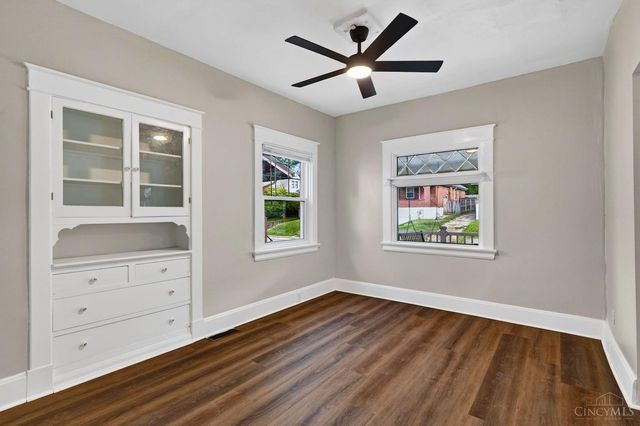 2731 Lawndale Avenue, Cincinnati, OH 45212