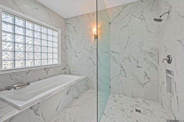 17628 W Lakeway Ave, Baton Rouge, LA 70810