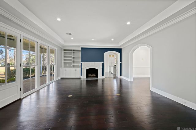 17628 W Lakeway Ave, Baton Rouge, LA 70810