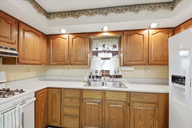 306 N Bechtle Avenue 306 N Bechtle Avenue, Springfield, OH 45504