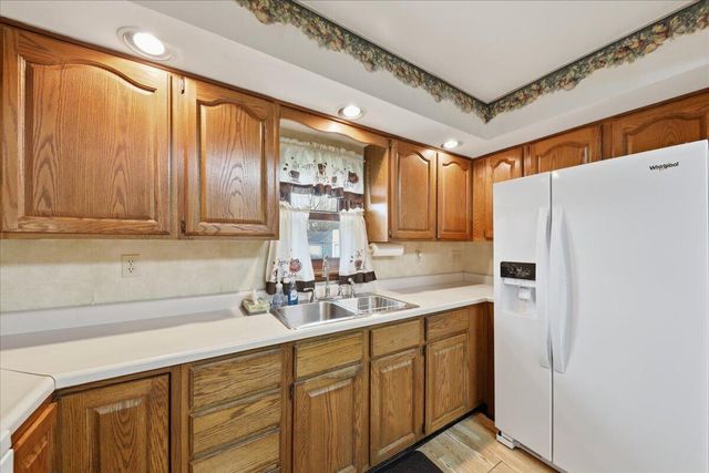 306 N Bechtle Avenue 306 N Bechtle Avenue, Springfield, OH 45504