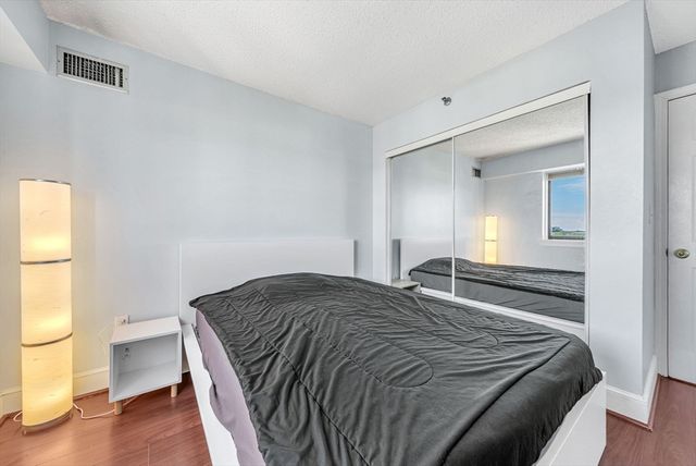 15 N Beacon Street 515, Boston, MA 02134