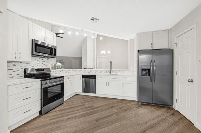 1114 Vang Court, Crosby, TX 77532