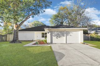 1114 Vang Court, Crosby, TX 77532