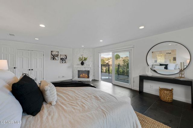 54 Saddlebow Road, Bell Canyon, CA 91307