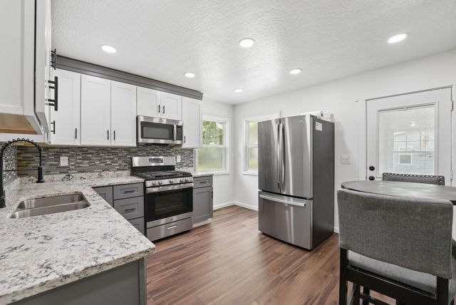 37 Wymer Drive SW, Reynoldsburg, OH 43068
