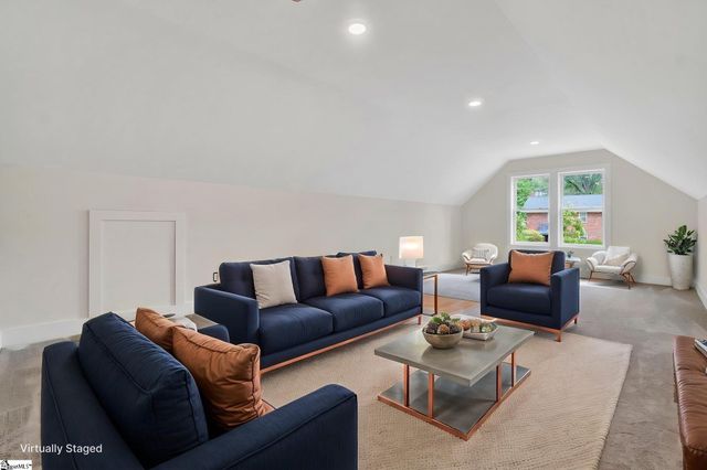 208 Pinehaven Street, Laurens, SC 29360