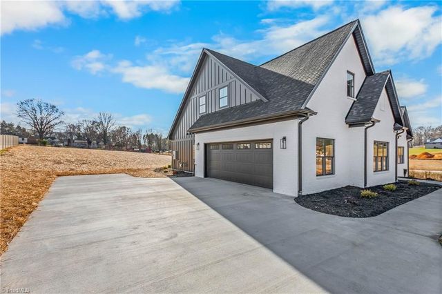 3714 Beroth Circle, Pfafftown, NC 27040