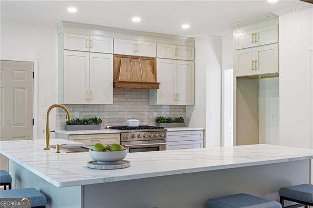 2065 Fairway Crossing Drive, Woodstock, GA 30188