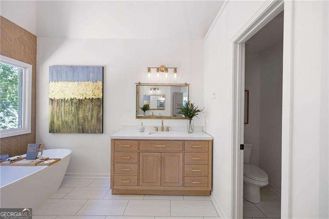 2065 Fairway Crossing Drive, Woodstock, GA 30188