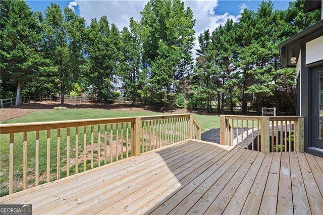 2065 Fairway Crossing Drive, Woodstock, GA 30188