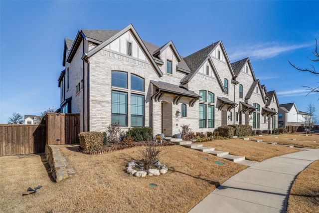 2128 Tolleson Drive, Fort Worth, TX 76008