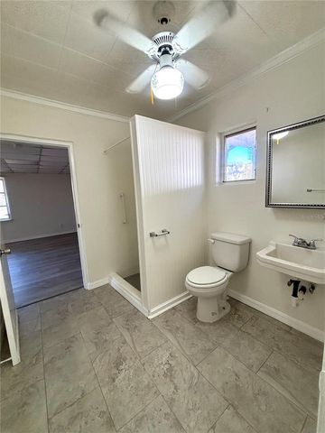 840 LAKE AVENUE, Clermont, FL 34711