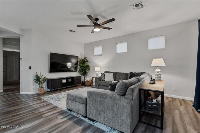 1524 E GARY Way, Phoenix, AZ 85042