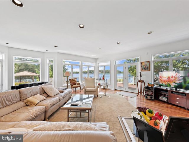 11114 SPRING BRANCH LN, Berlin, MD 21811