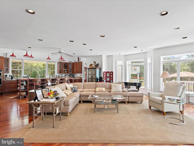 11114 SPRING BRANCH LN, Berlin, MD 21811