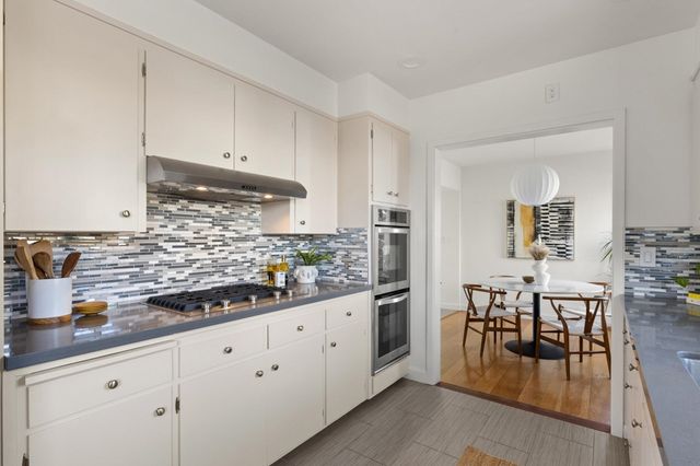 3363 Kiwanis St, Oakland, CA 94602