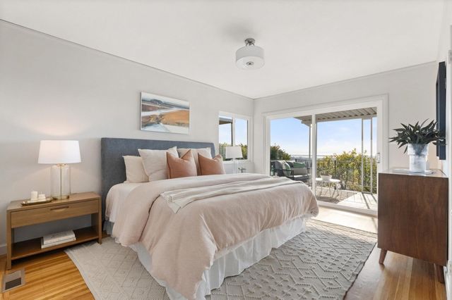 3363 Kiwanis St, Oakland, CA 94602