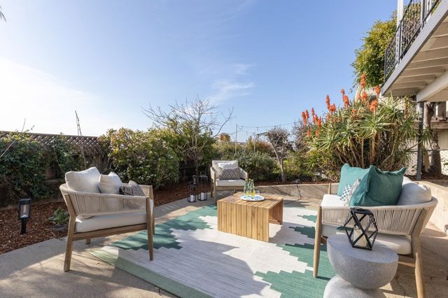 3363 Kiwanis St, Oakland, CA 94602