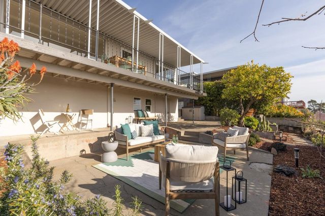 3363 Kiwanis St, Oakland, CA 94602