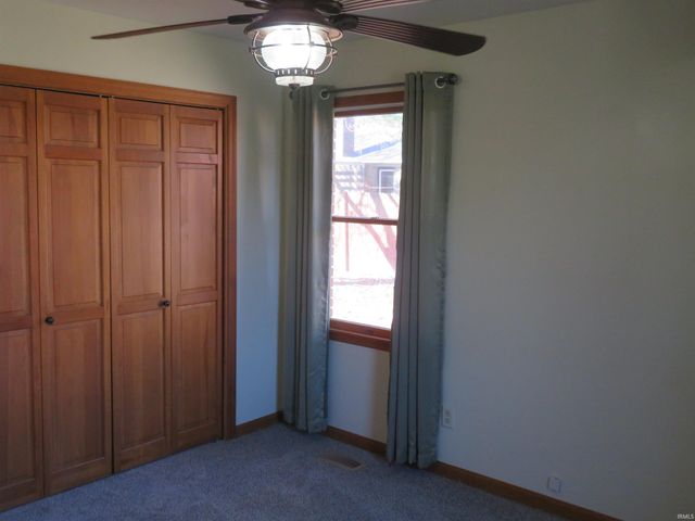 8214 Kingswood Court, Evansville, IN 47715