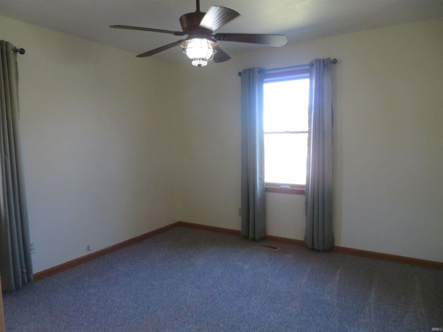 8214 Kingswood Court, Evansville, IN 47715