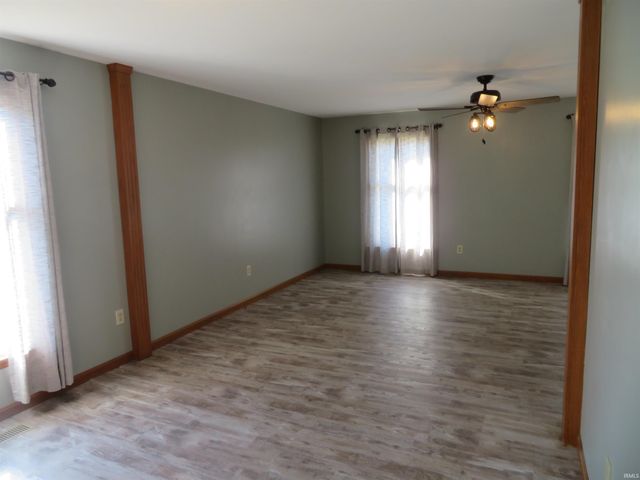 8214 Kingswood Court, Evansville, IN 47715