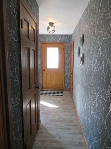 8214 Kingswood Court, Evansville, IN 47715