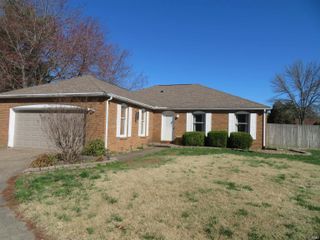 8214 Kingswood Court, Evansville, IN 47715