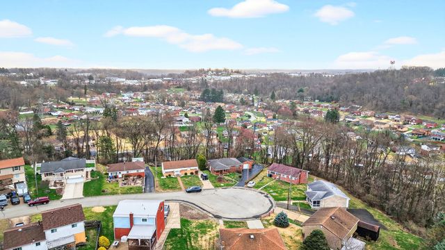 13961 DEVEREAUX COURT, North Huntingdon, PA 15642