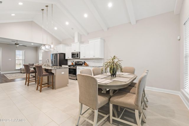 211 Harton Road, Youngsville, LA 70592