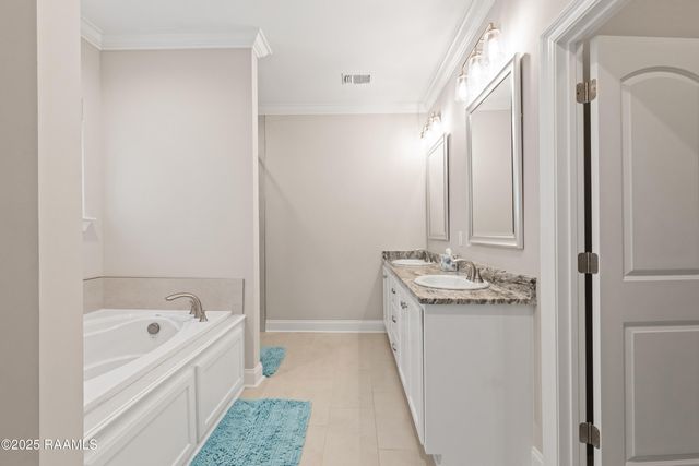 211 Harton Road, Youngsville, LA 70592