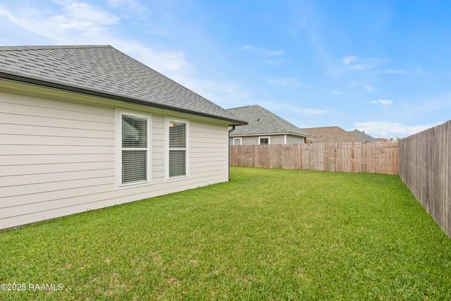 211 Harton Road, Youngsville, LA 70592