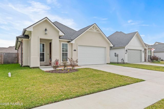 211 Harton Road, Youngsville, LA 70592