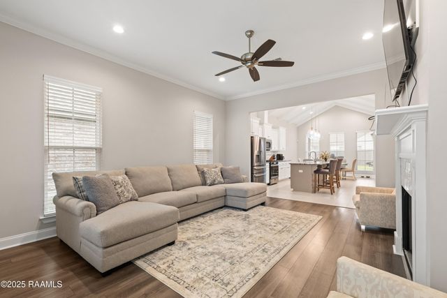 211 Harton Road, Youngsville, LA 70592