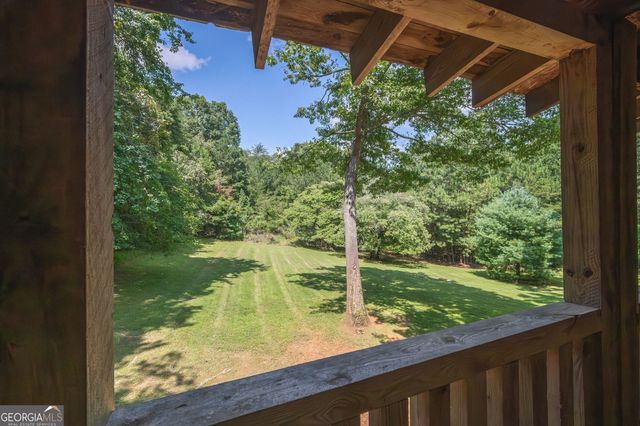 495 Dockery Lane, Mineral Bluff, GA 30559