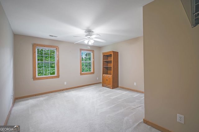 495 Dockery Lane, Mineral Bluff, GA 30559