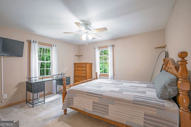495 Dockery Lane, Mineral Bluff, GA 30559