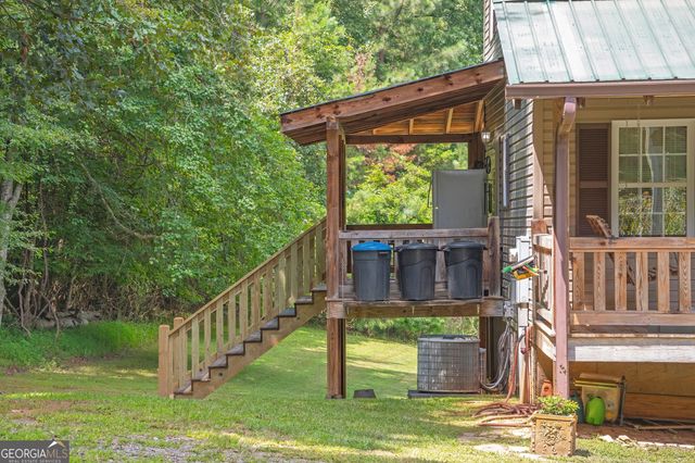 495 Dockery Lane, Mineral Bluff, GA 30559