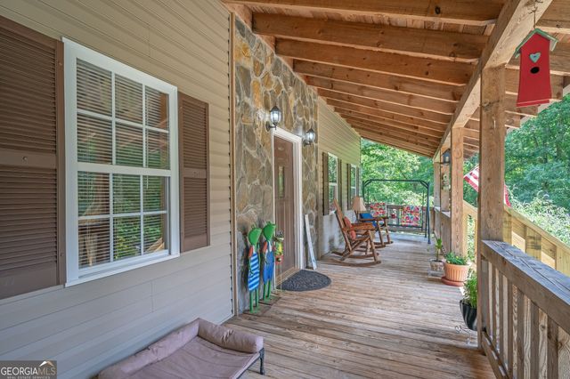495 Dockery Lane, Mineral Bluff, GA 30559