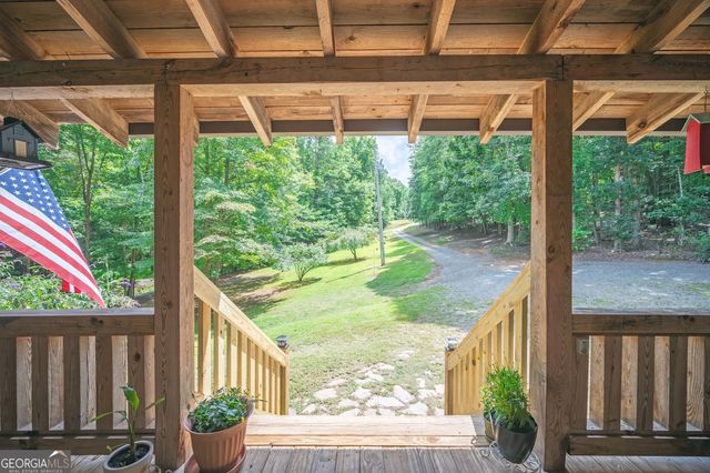 495 Dockery Lane, Mineral Bluff, GA 30559